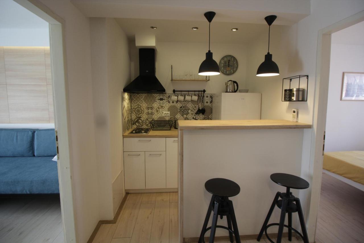 La Paloma Blanca Apartment Тузла Екстериор снимка