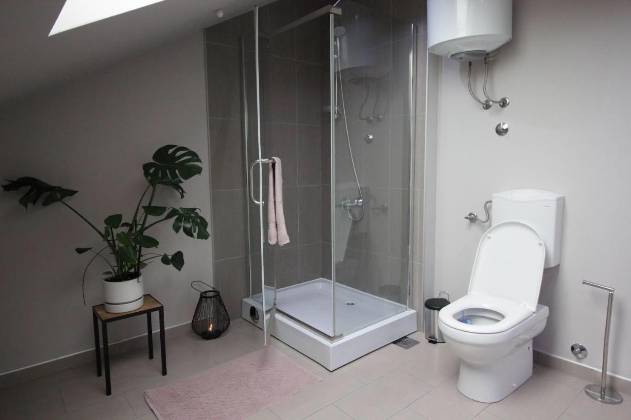 La Paloma Blanca Apartment Тузла Екстериор снимка