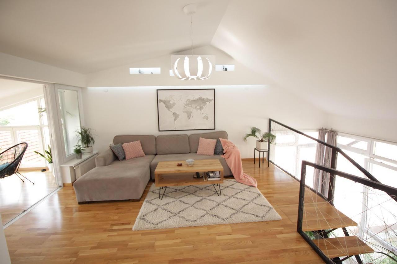 La Paloma Blanca Apartment Тузла Екстериор снимка